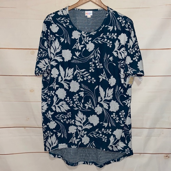 LULAROE Irma Flowy Short Sleeve T Shirt Blouse Tee Floral Green XXS 2XS NEW BNWT - Picture 1 of 8